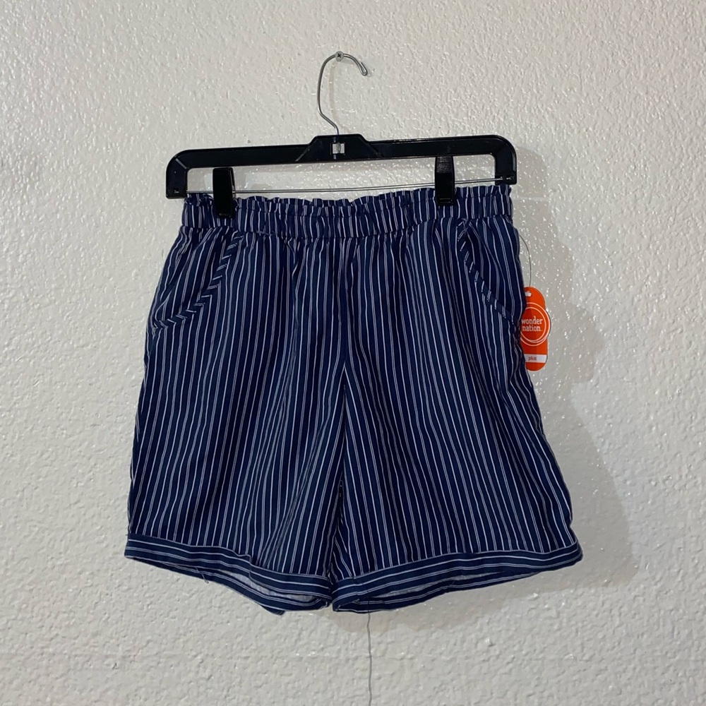 Wonder Nation Mid length shorts